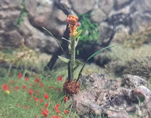 Pianta in miniatura realistica per diorama realizzata a mano con materiali naturali essiccati